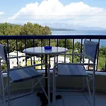 La Casa Di Nonna Anna Hotel de apartamente Nikiana