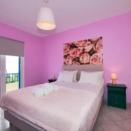 La Casa Di Nonna Anna Aparthotel 4*