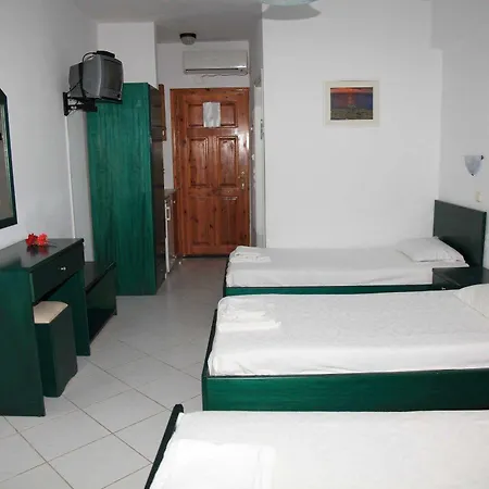 Aparthotel La Casa Di Nonna Anna 3*
