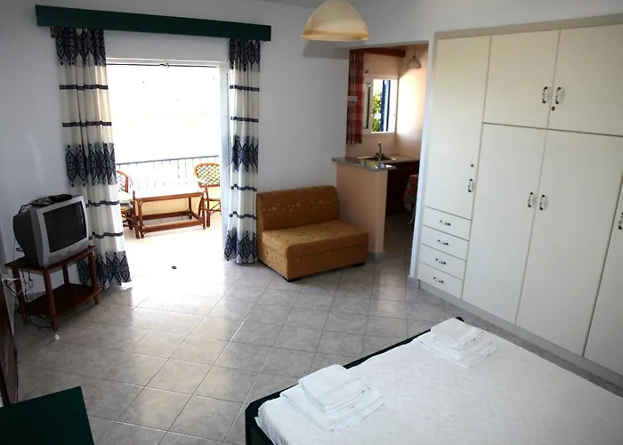 La Casa Di Nonna Anna Aparthotel Nikiana